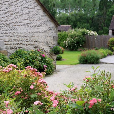 Chambre D'Hote Courtoux Saint-Denis-sur-Sarthon Exterior foto
